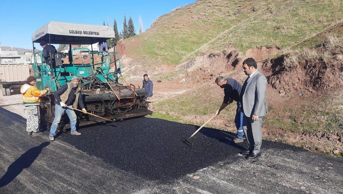 Hürriyet Mahallesi´nde asfalt çalışmaları devam ediyor