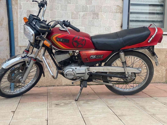 Park halindeki motosiklet çalındı