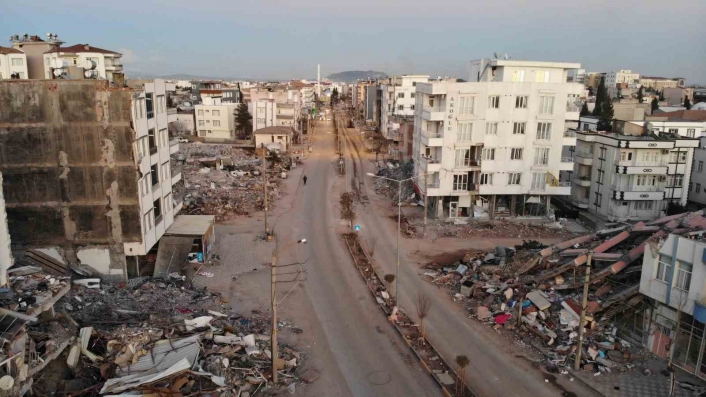 Havadan çekilen görüntüler Adıyaman´daki felaketin büyüklüğünü gözler önüne serdi