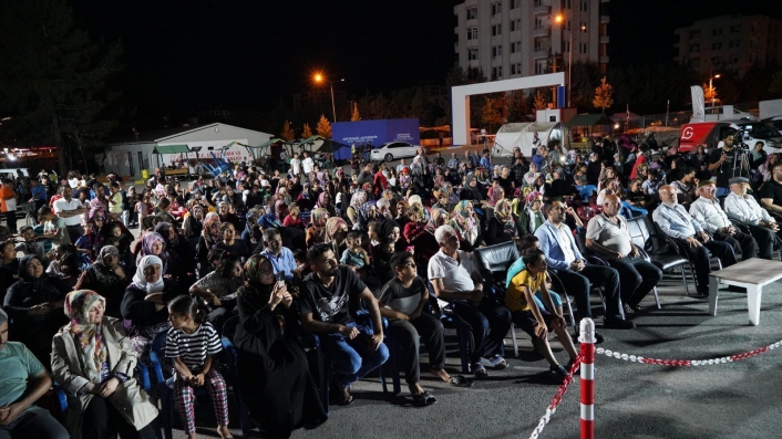 Adıyaman´da deprem şehitleri anıldı