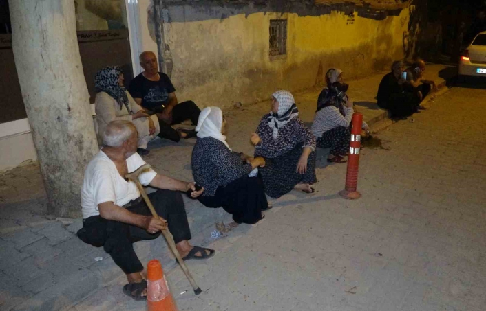 Deprem Adıyaman´da paniğe neden oldu