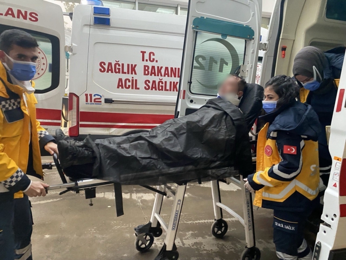 Adıyaman´da askerleri taşıyan araç devrildi: 3 yaralı