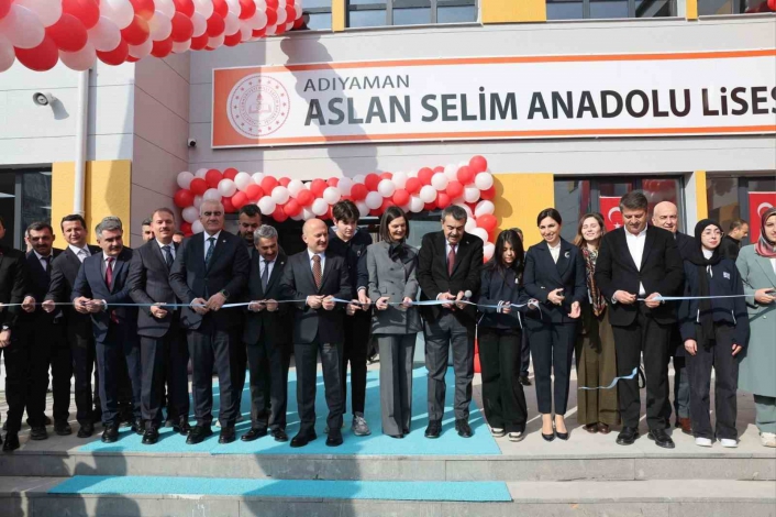Bakan Yusuf Tekin: