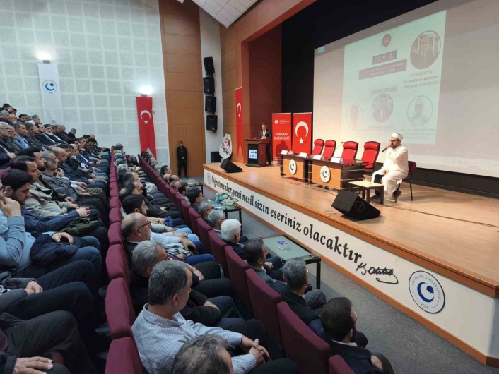 Safvan B. Muattal ve Sahabenin Hayatımızdaki Yeri paneli düzenlendi
