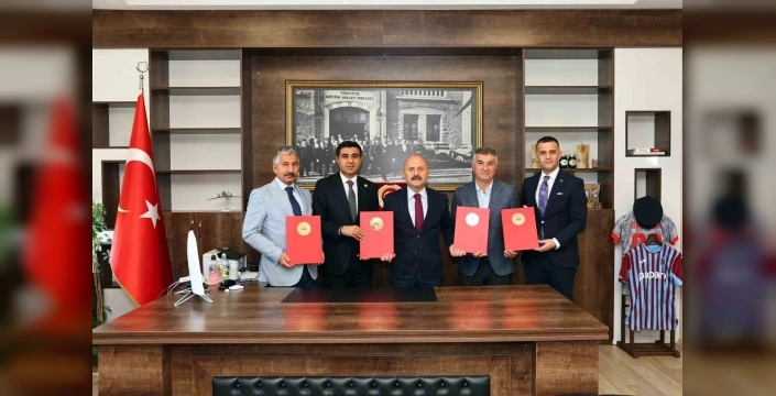 Tut ilçesinde dut ve incir fidelerinin yetiştirilecek