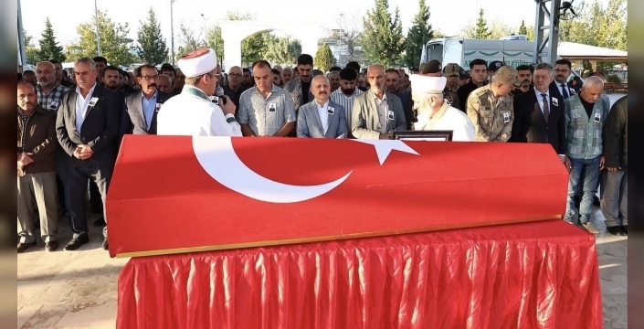 Kazada hayatını kaybeden uzman çavuş son yolculuğuna uğurlandı