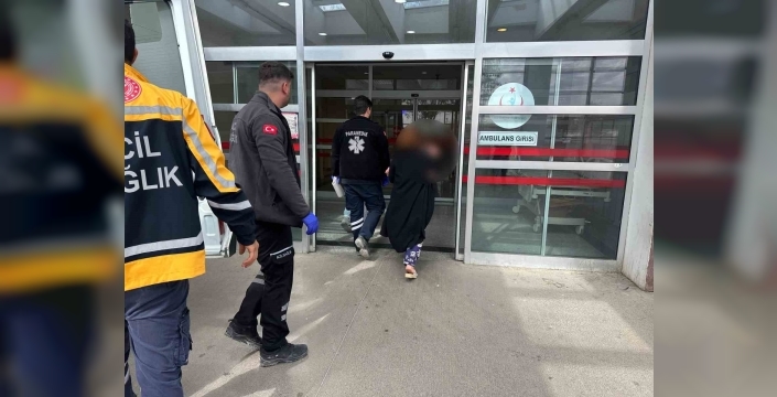 Üzerine sıcak su dökülen bebek yaralandı