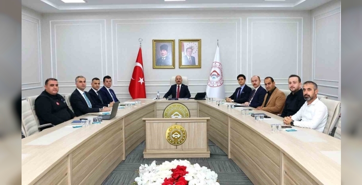 Vali yardımcıları değerlendirme toplantısı yapıldı