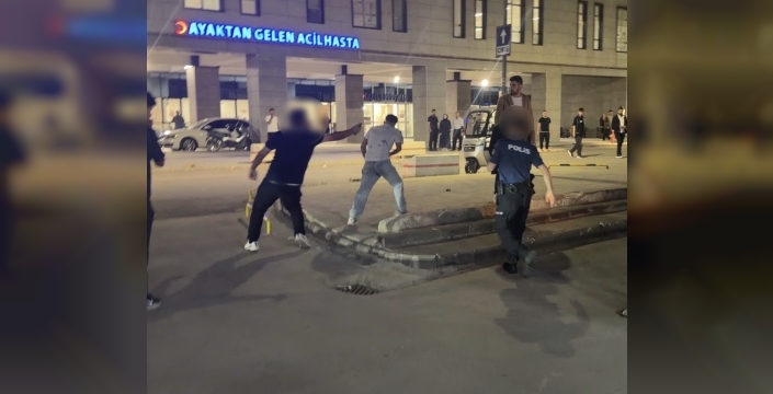Adıyaman’da hastanede bıçaklı saldırı: 2’si güvenlik görevlisi 3 yaralı