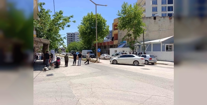Otomobil ile motosiklet çarpıştı: 1 ağır yaralı