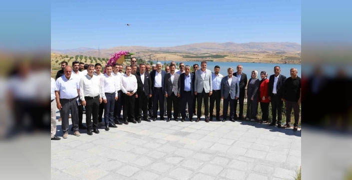Kahta Millet Bahçesi ilçenin sosyal yaşamına değer katıyor