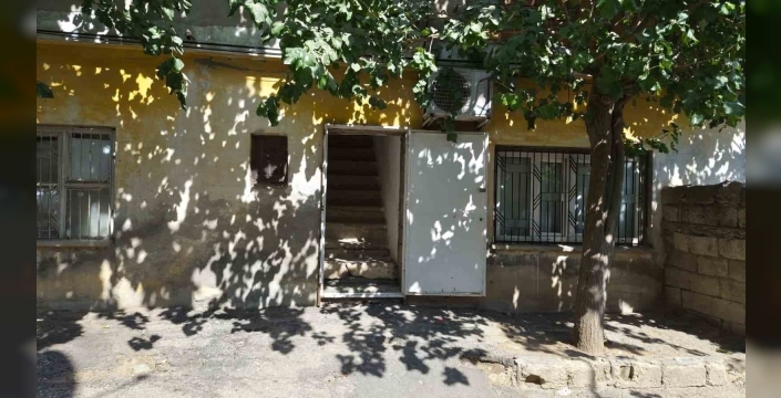 Merdivenlerden düşen çocuk yaralandı