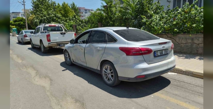 Motosiklet ile otomobil çarpıştı: 1 yaralı