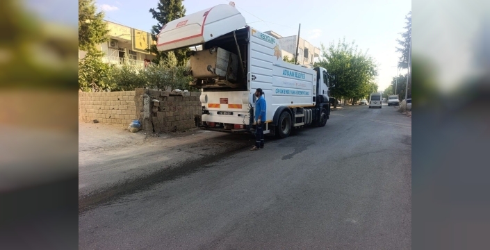 Adıyaman’da 33 mahallede konteyner temizliği
