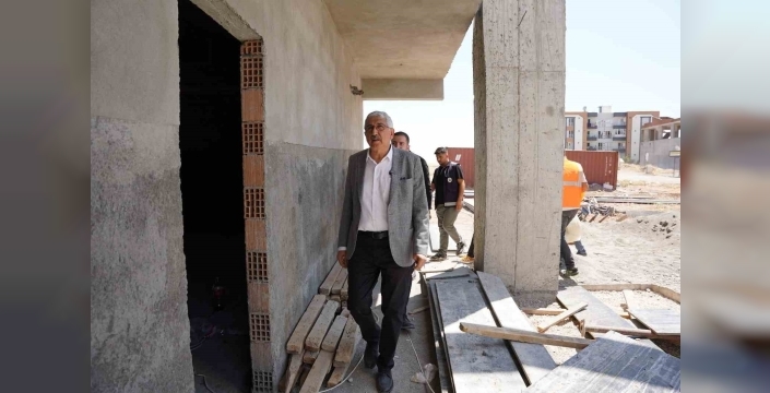 Kahta’da kadınlara özel yaşam ve yüzme merkezi yükseliyor