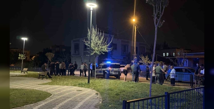 Parkta iki grup arasında kavga