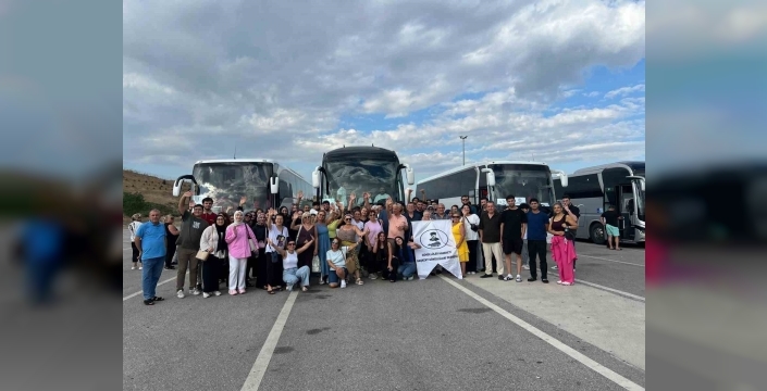 Adıyamanlı gençler Çanakkale ve Akçay’da tarih ve kültür yolculuğuna çıktı