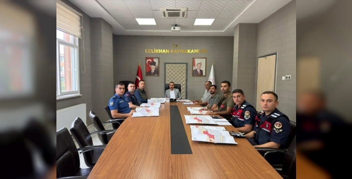 Çelikhan’da güvenlik ve doğa koruma toplantısı gerçekleştirildi