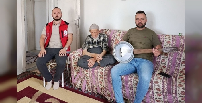 Çınarlara Vefa Projesi’nde cümbüş ve uzun hava sürprizi