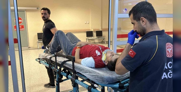 Devrilen elektrikli bisikletin sürücüsü yaralandı