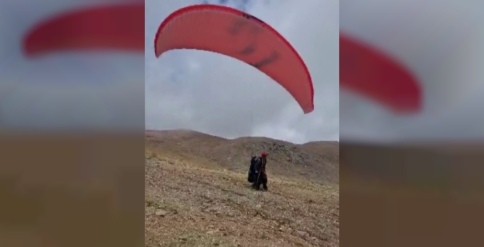 İrlandalı turist Adıyaman’da serbest atlayış gerçekleştirdi