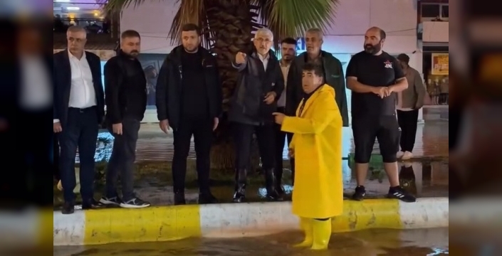 Kahta’da şiddetli sağanak hayatı olumsuz etkiledi